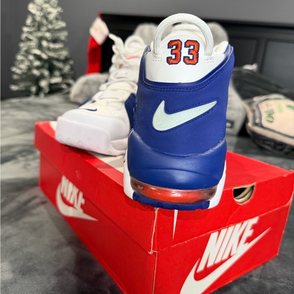 Nike Uptempo Knicks - Picture 7 of 10